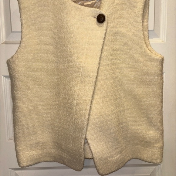 Sezane Cream Textured Sebastine Jacket Button Vest Top With Belt Tie Size 40 - Picture 10 of 10